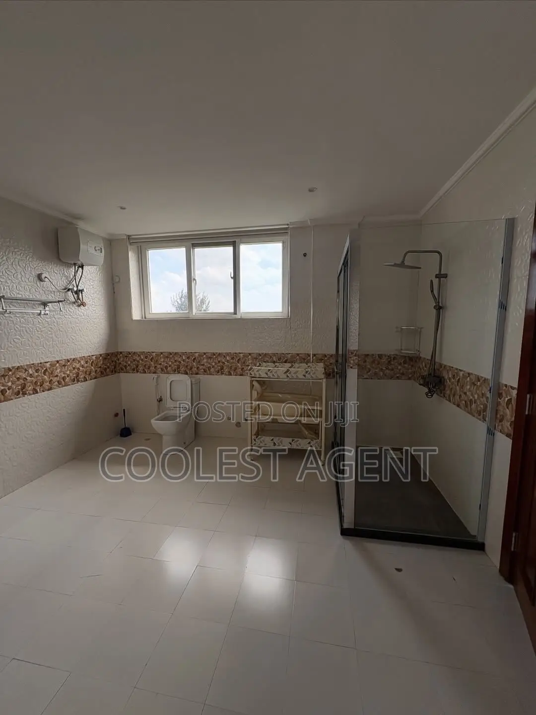 Furnished 3bdrm Penthouse in Coolest Estate, Mikocheni for rent in Mikocheni