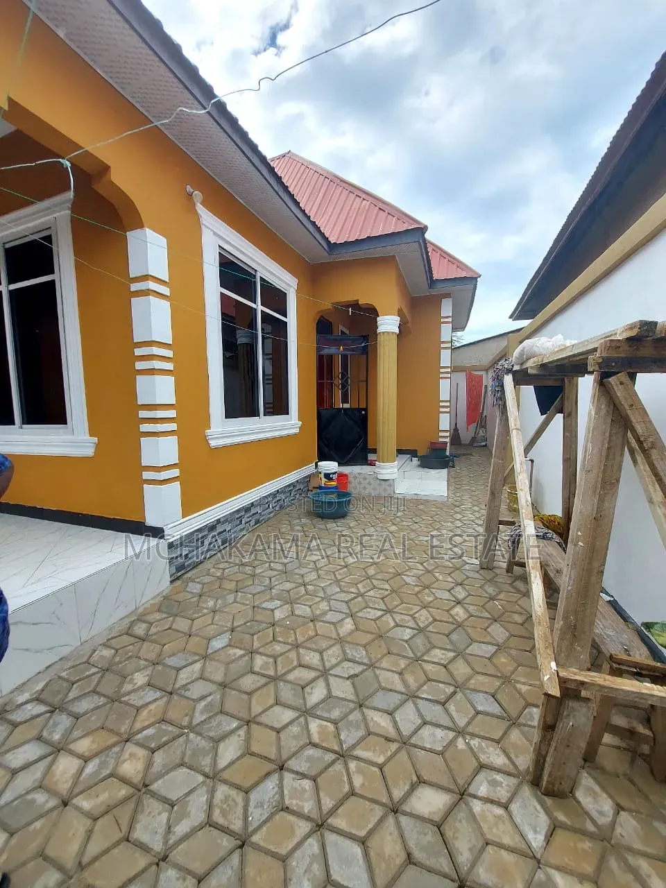 4bdrm House in Mchakama Real Estate, Chamazi for sale in Chamazi