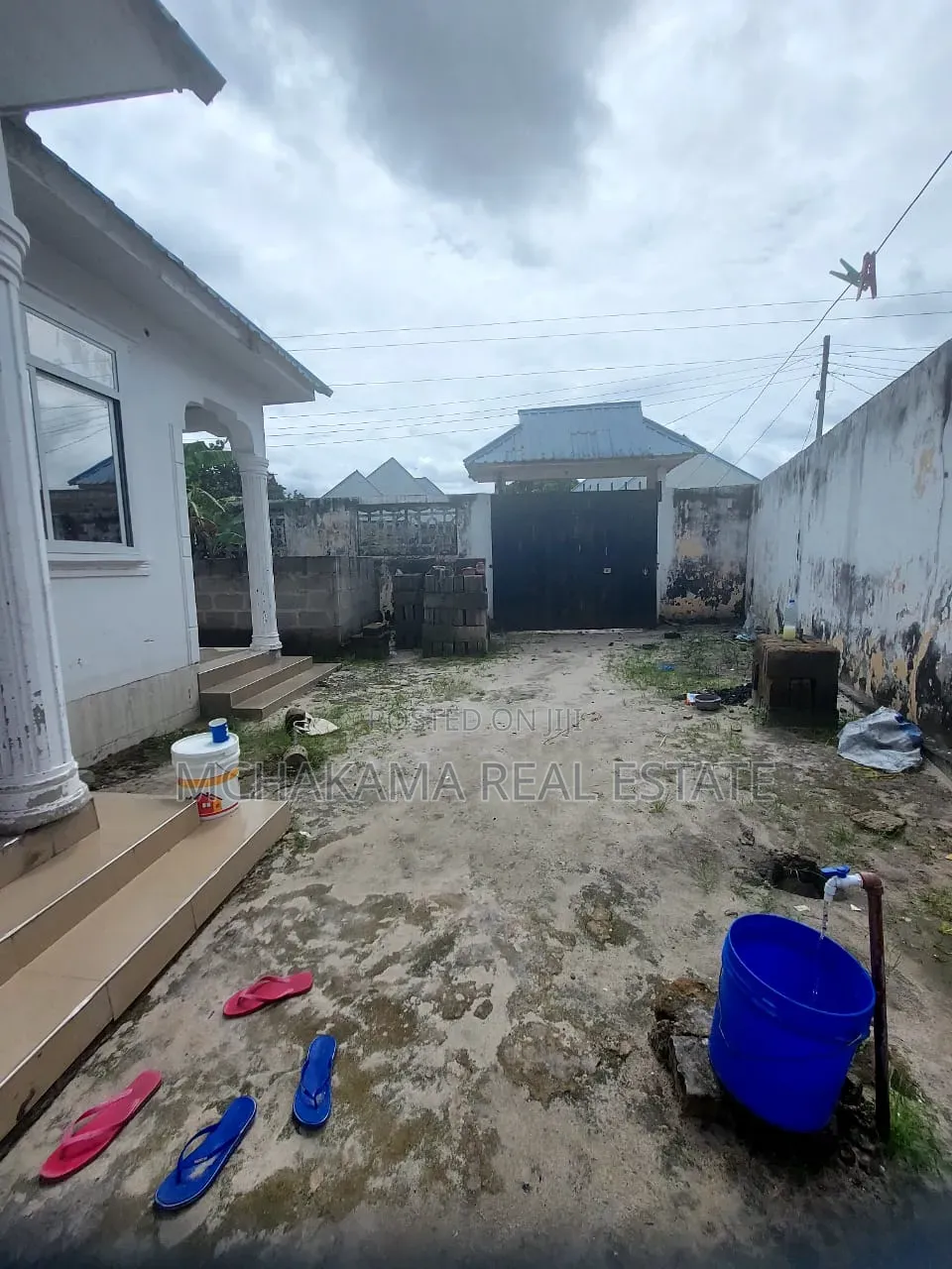 4bdrm House in Mchakama Real Estate, Chamazi for sale in Chamazi