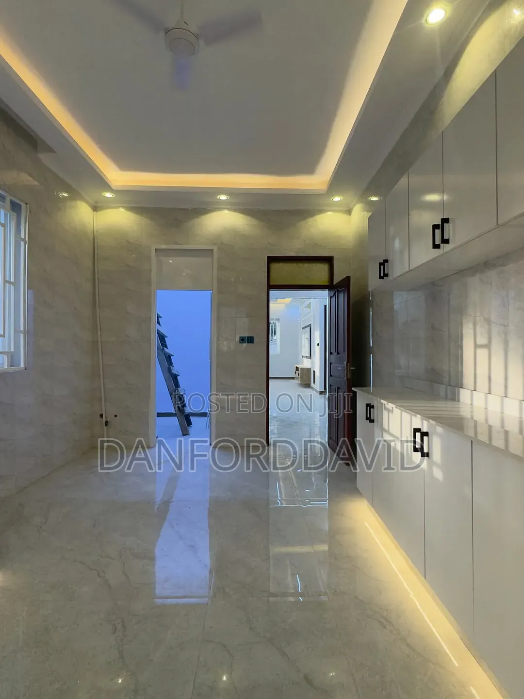 3bdrm Apartment in Msasani for rent in Msasani