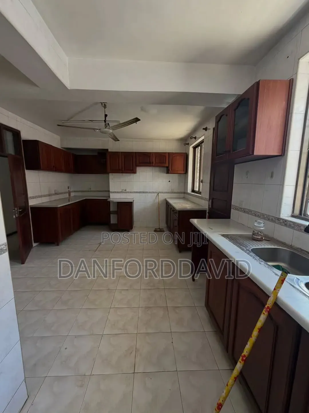 5bdrm House in Kahwa Real Estate, Masaki for rent in Masaki