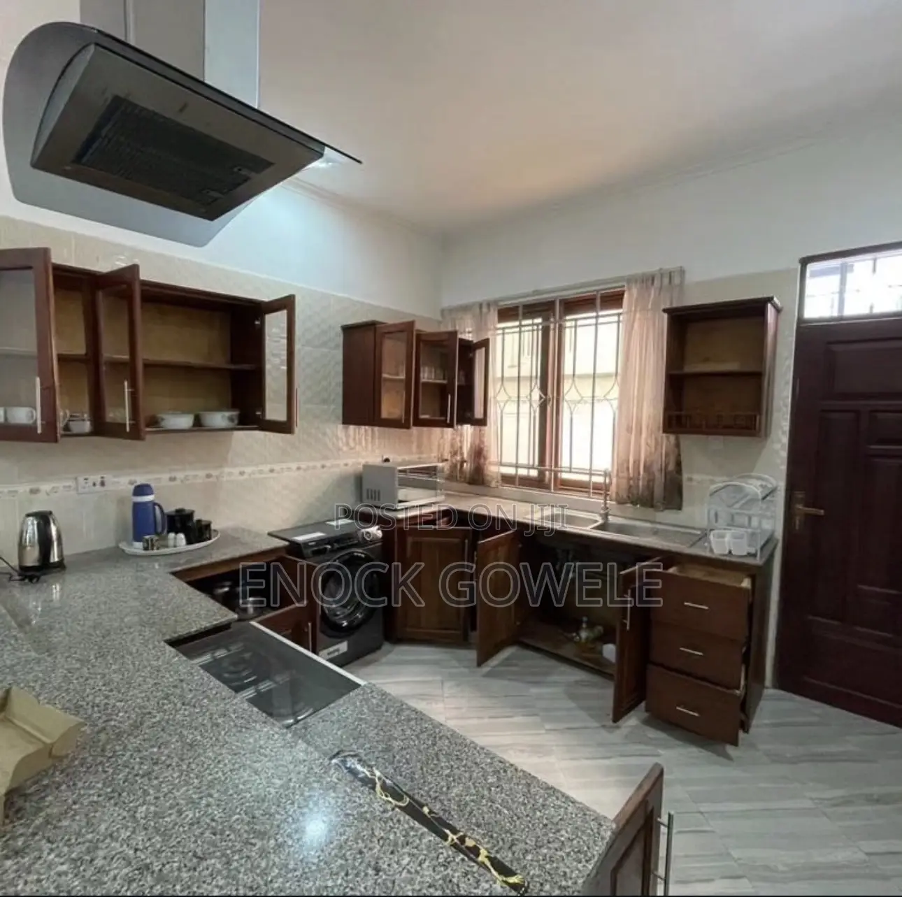 3bdrm Apartment in Berbeque, Msasani for rent in Msasani