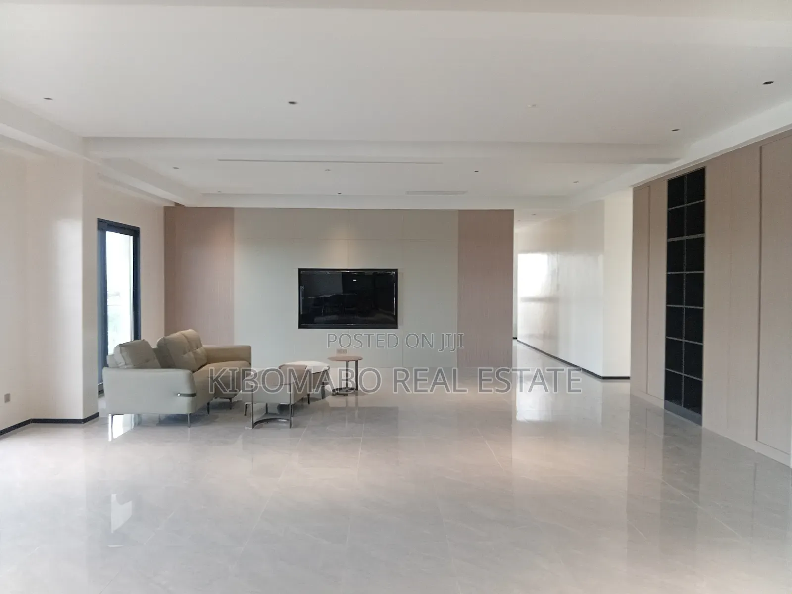 Furnished 4bdrm Penthouse in Masaki for rent in Masaki