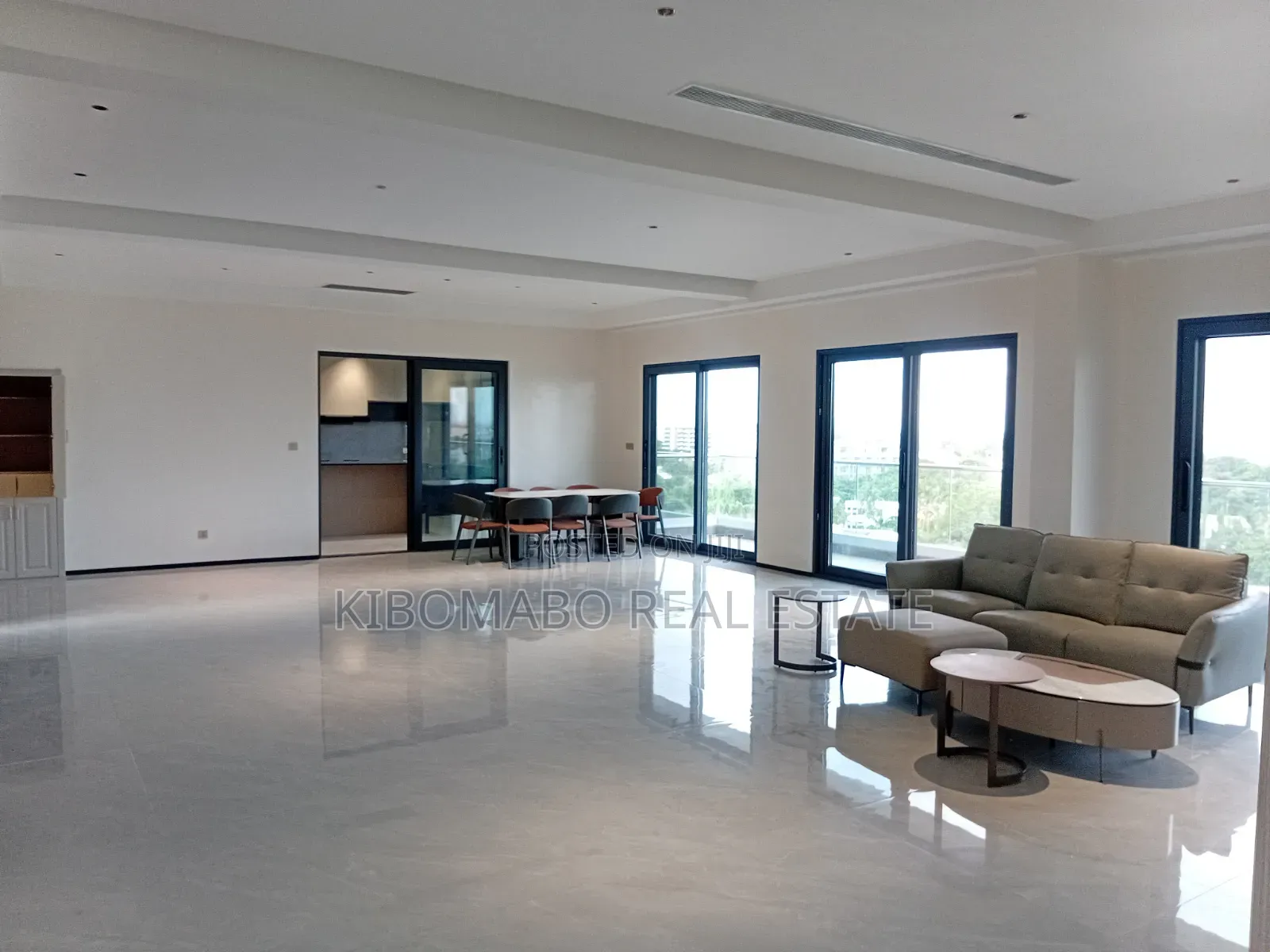Furnished 4bdrm Penthouse in Masaki for rent in Masaki