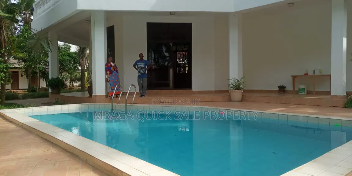 5bdrm House in Mbezi Beach for rent in Mbezi Beach
