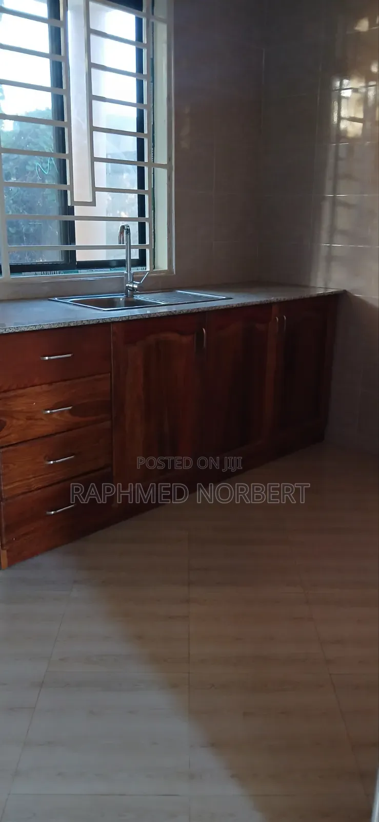 2bdrm House in Tanzania Real, Central Business Area for rent in Central Business Area