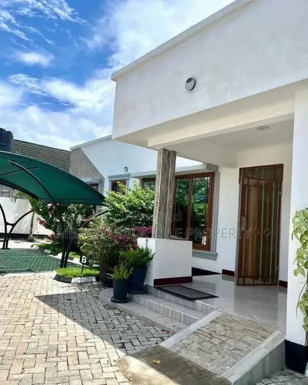 Furnished 3bdrm Apartment in Msasani for rent in Msasani