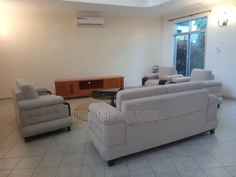 Furnished 3bdrm Villa in Mikocheni for rent in Mikocheni