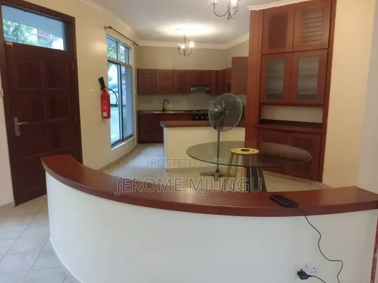 Furnished 3bdrm Villa in Mikocheni for rent in Mikocheni