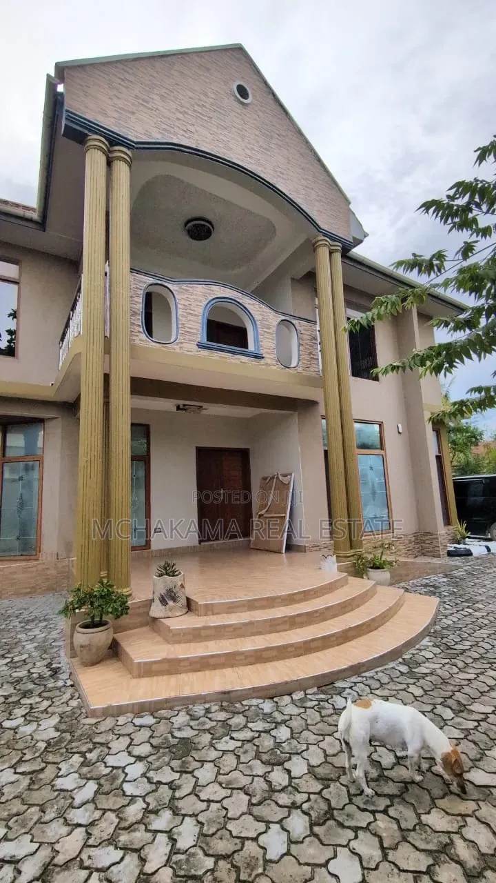 5bdrm Block of Flats in Mchakama Real Estate, Kigamboni for sale in Kigamboni