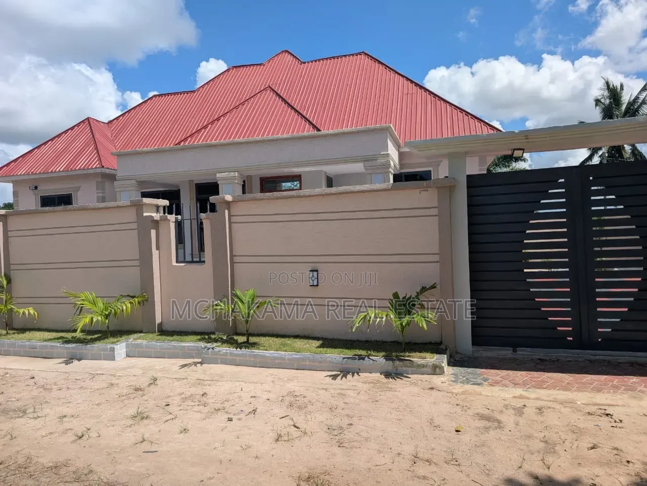 3bdrm House in Mchakama Real Estate, Mbagala for sale in Mbagala