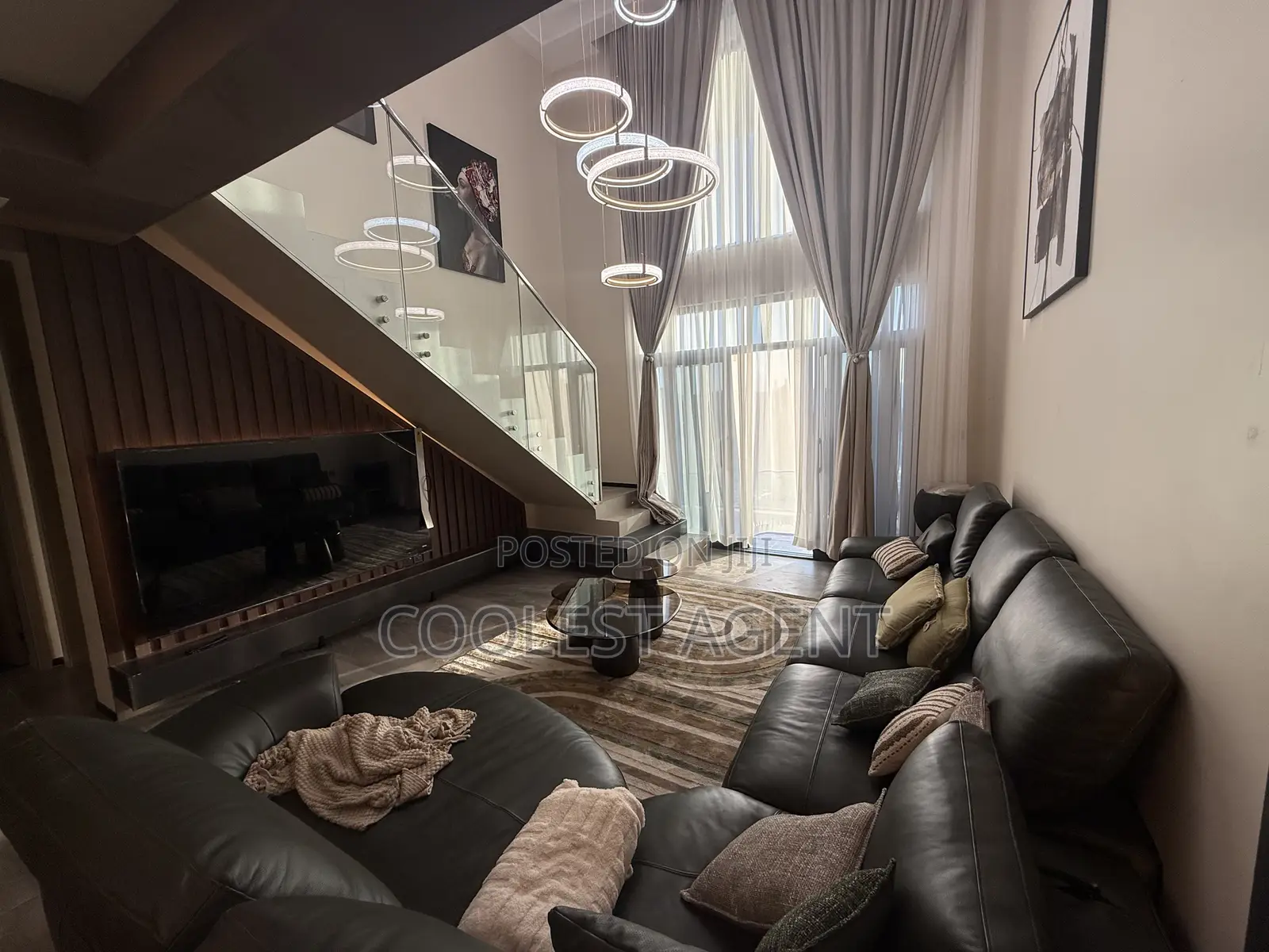 Furnished 3bdrm Duplex in Coolest Estate, Oyster Bay for rent in Oyster Bay