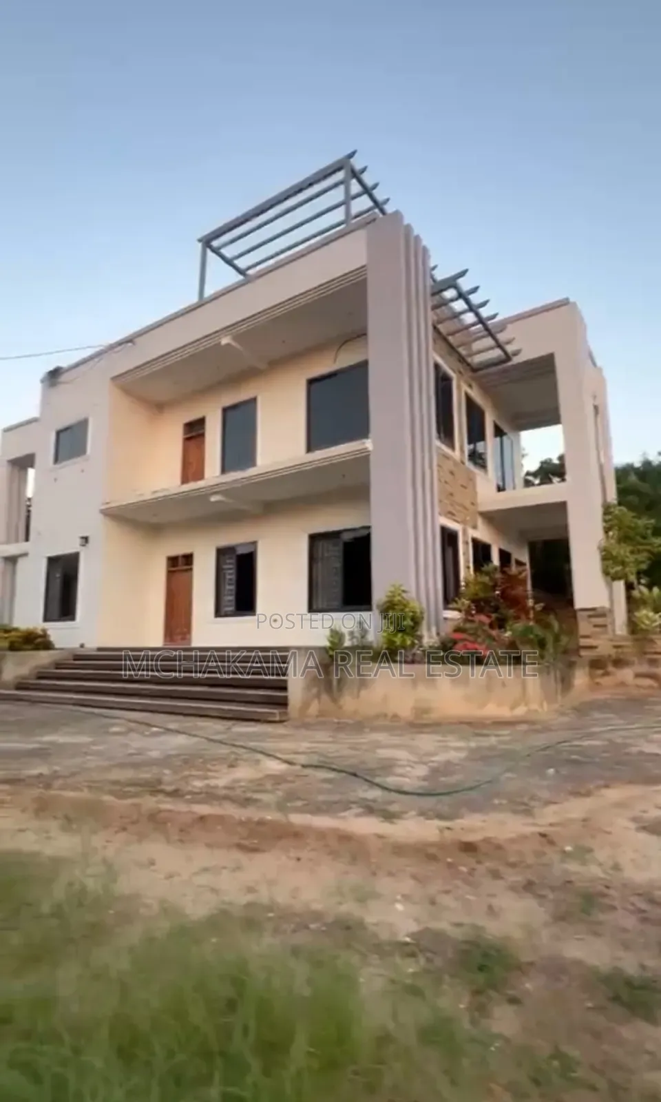 5bdrm Block of Flats in Mchakama Real Estate, Goba for sale in Goba