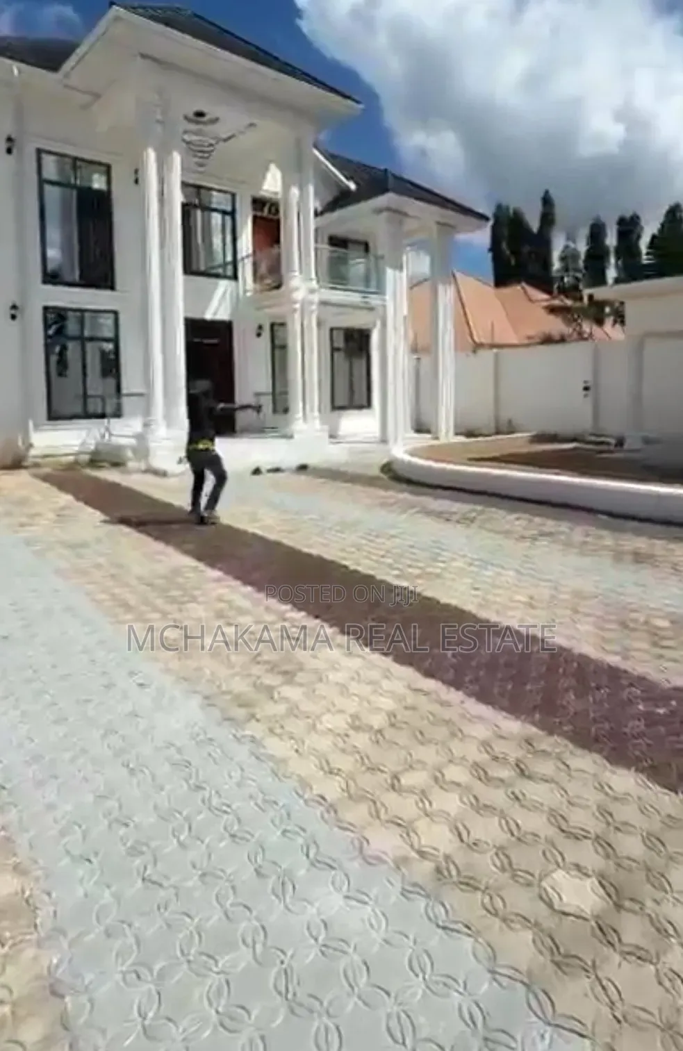 5bdrm Block of Flats in Mchakama Real Estate, Kigamboni for sale in Kigamboni