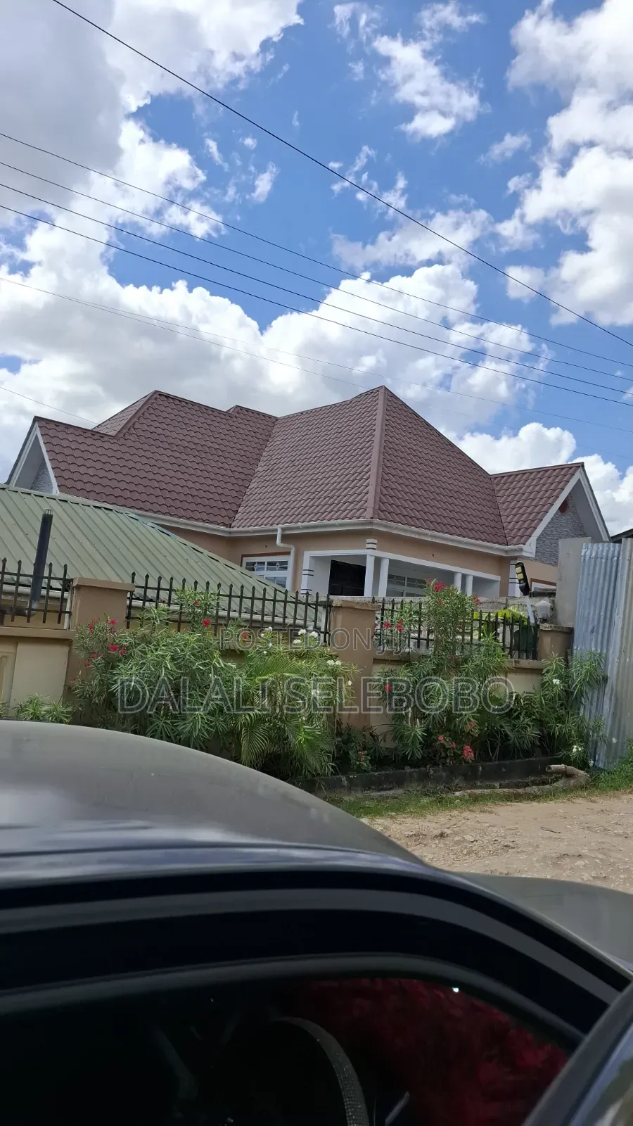 3bdrm Bungalow in Makongo Juu Ccm, Goba for sale in Goba