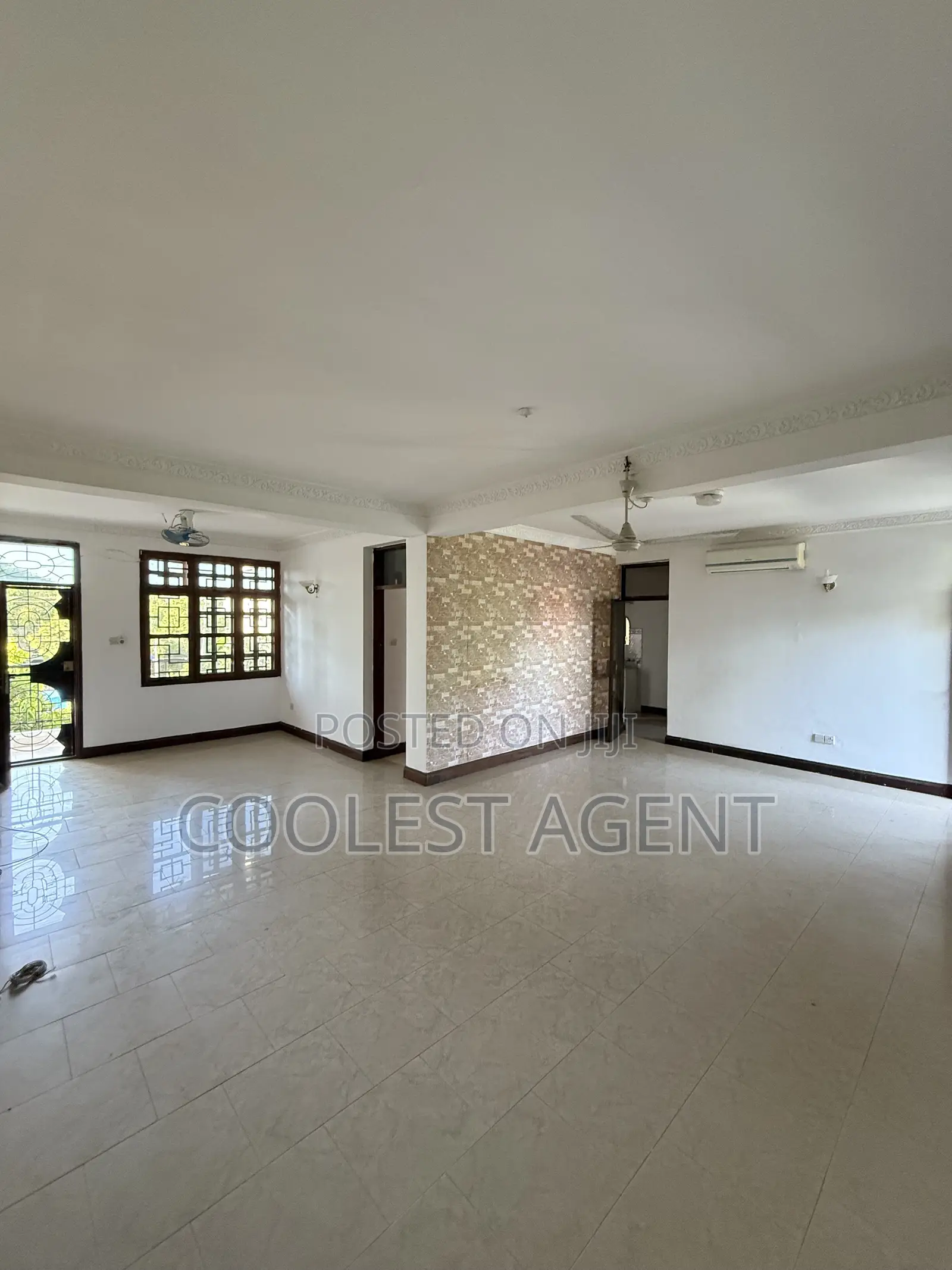 3bdrm Apartment in Coolest Estate, Masaki for rent in Masaki