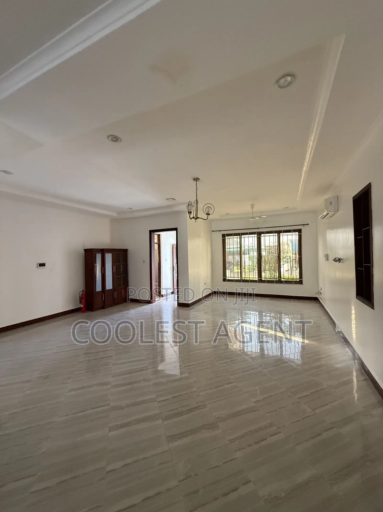 3bdrm Apartment in Coolest Estate, Msasani for rent in Msasani