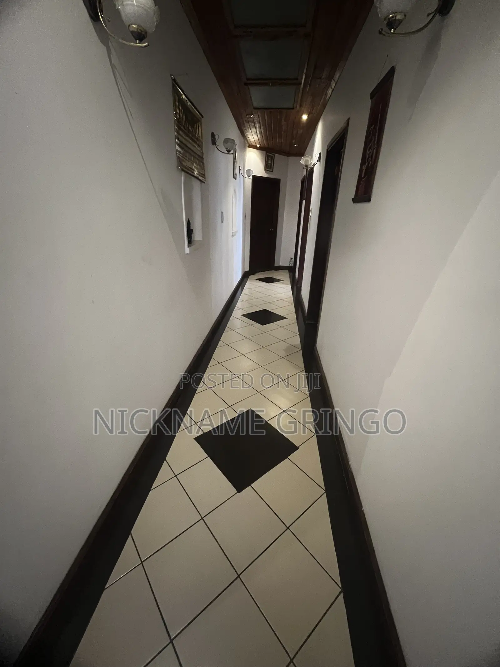 Furnished 6bdrm House in Buzuruga for sale in Buzuruga