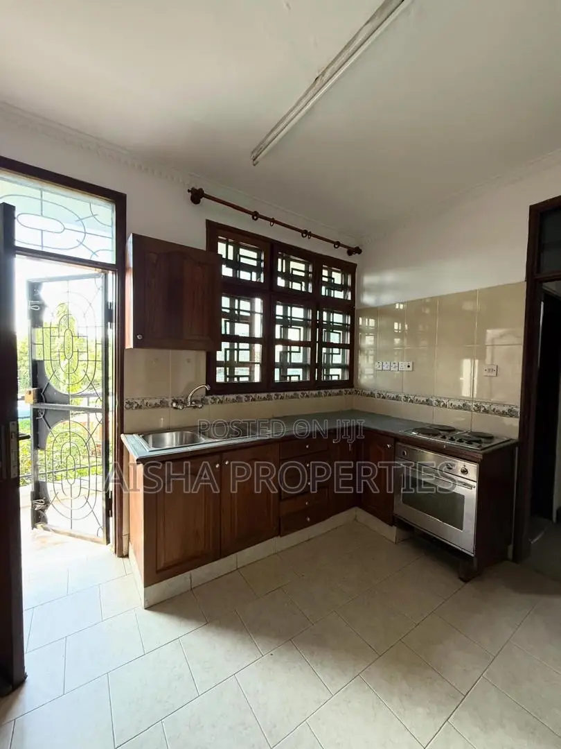 3bdrm Apartment in Masaki for rent in Masaki