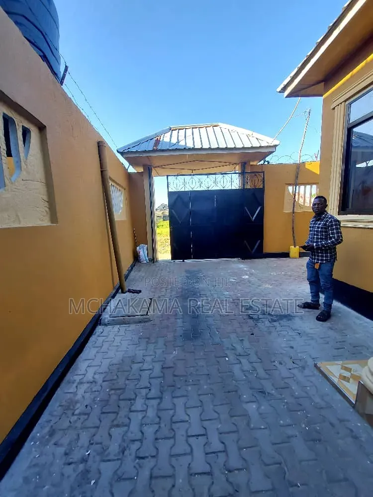 4bdrm House in Mchakama Real Estate, Chamazi for sale in Chamazi