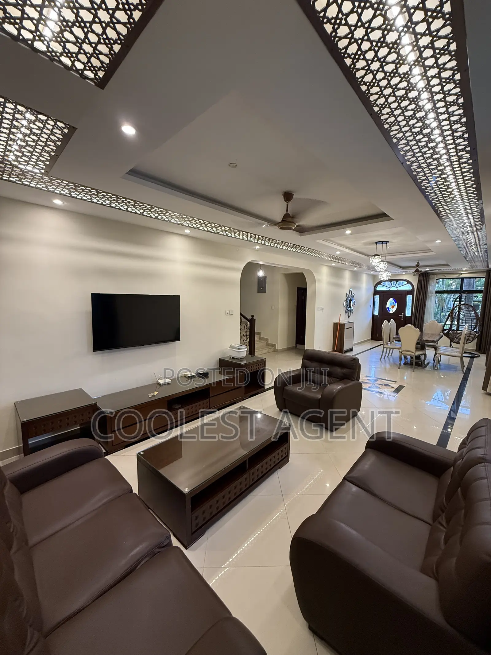 Furnished 4bdrm Villa in Coolest Estate for rent in Ada Estate