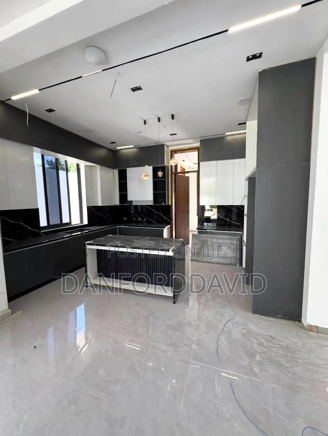 5bdrm House in Kahwa Real Estate, Goba for sale in Goba
