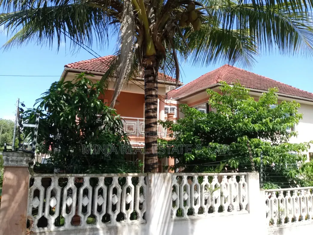 5bdrm House in Goba for sale in Goba