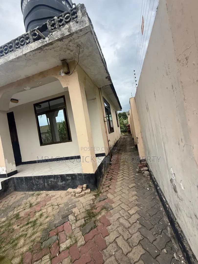 3bdrm House in Mbezi Beach for rent in Mbezi Beach