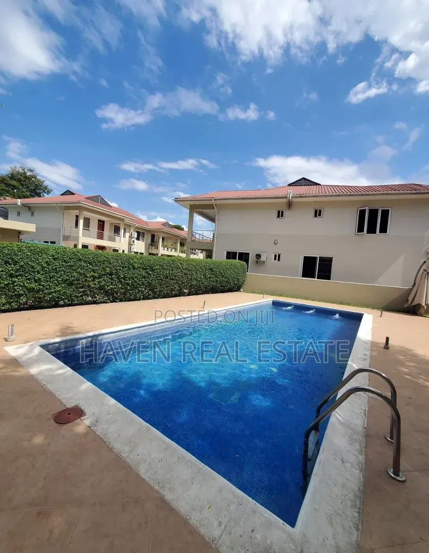 Furnished 4bdrm Villa in Oyster Bay for rent in Oyster Bay