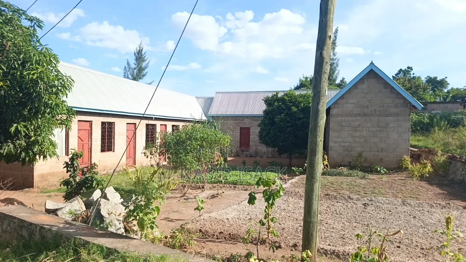 12bdrm House in Igoma for sale in Igoma