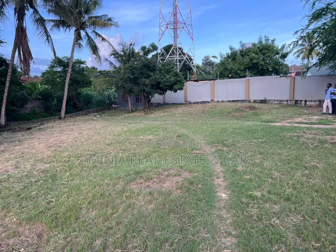 Plot for Sale Mbezi Beach Goig in Mbezi Beach