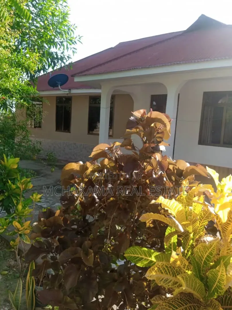 3bdrm House in Mchakama Real Estate, Bunju for sale in Bunju