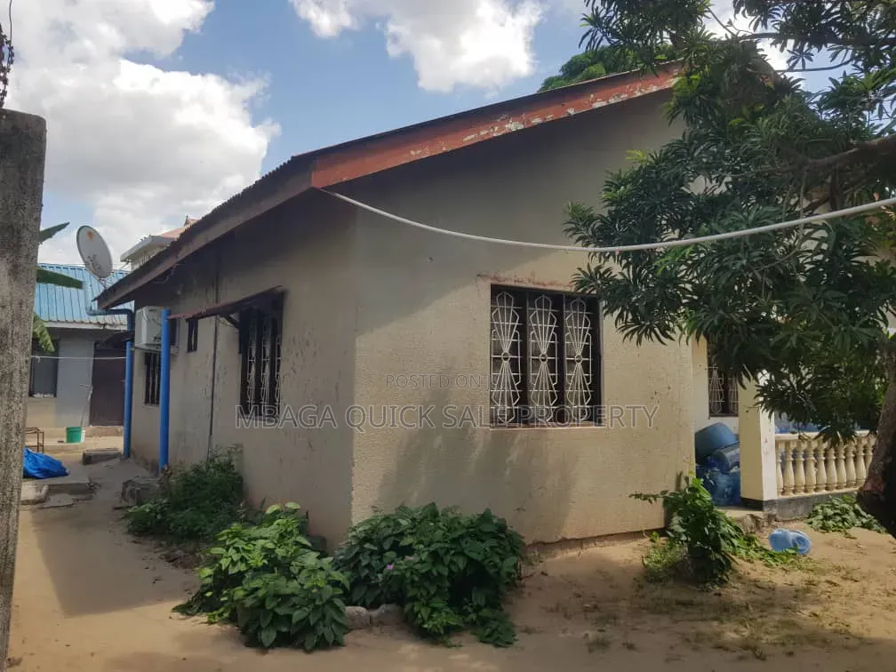 Furnished 4bdrm House in Boko, Mbezi for sale in Mbezi