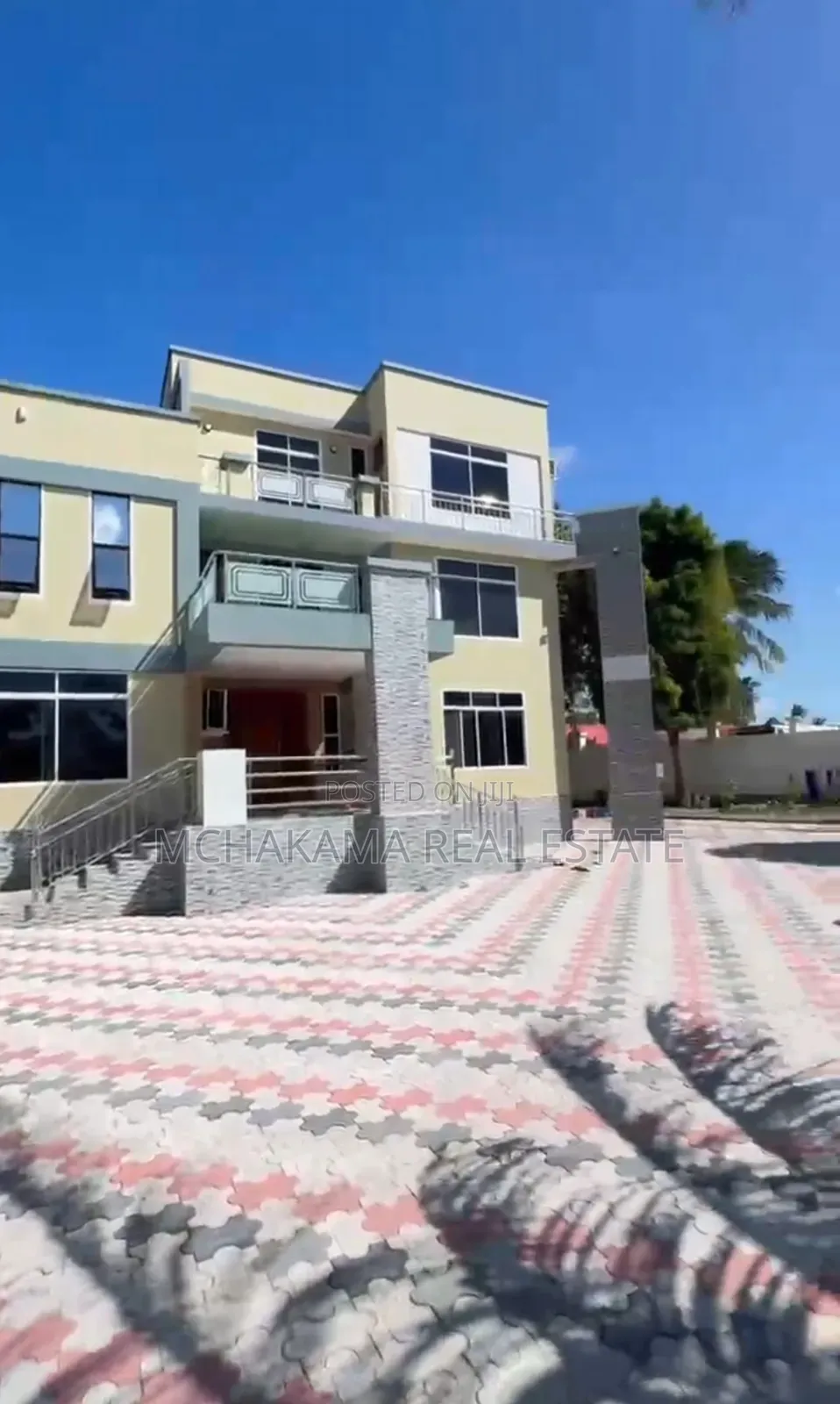 7bdrm Block of Flats in Mchakama Real Estate, Kigamboni for sale in Kigamboni
