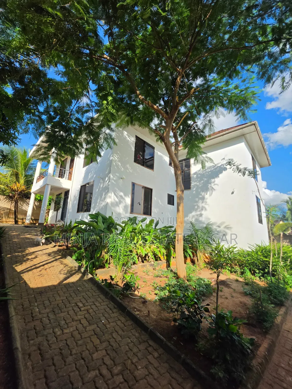 4bdrm House in Goba for sale in Goba