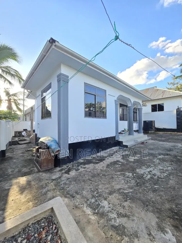 3bdrm House in Goba for sale in Goba
