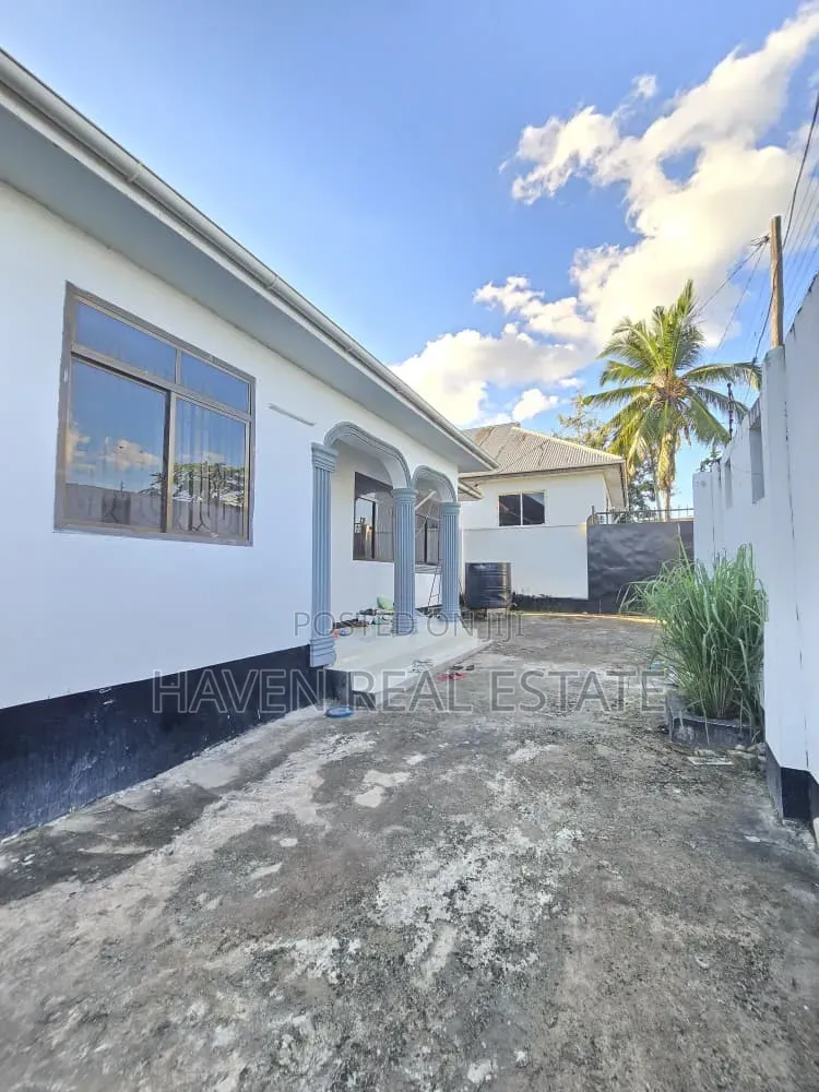 3bdrm House in Goba for sale in Goba