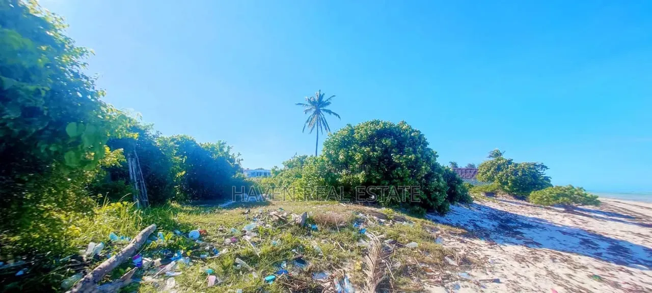 Beach Plot for Sale at Makunduchi Zanzibar in Kaskazini A