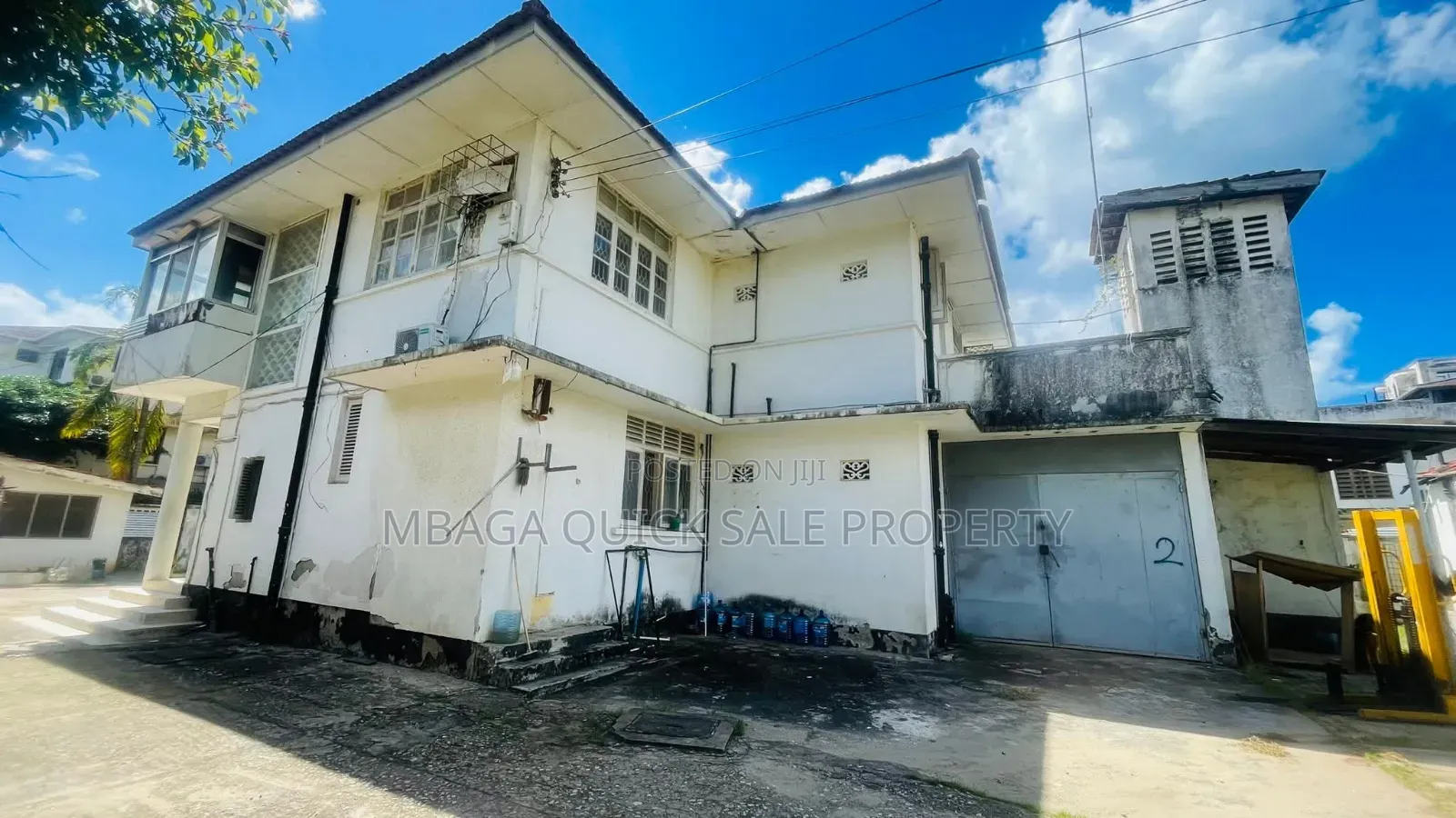 Hot Cake Plot Area SQM 1700 for Sale at Upanga in Upanga West
