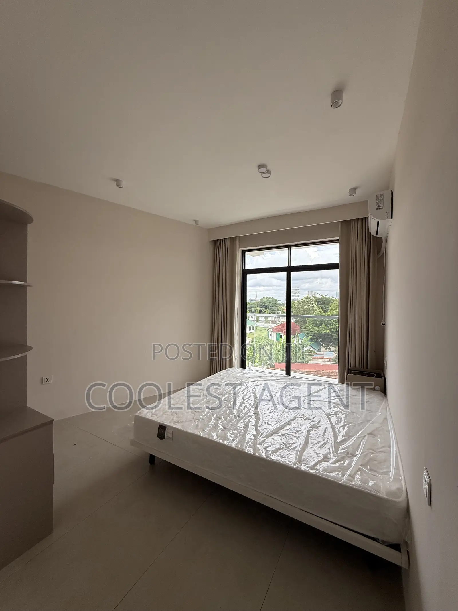 Furnished 2bdrm Apartment in Coolest Estate, Oyster Bay for rent in Oyster Bay