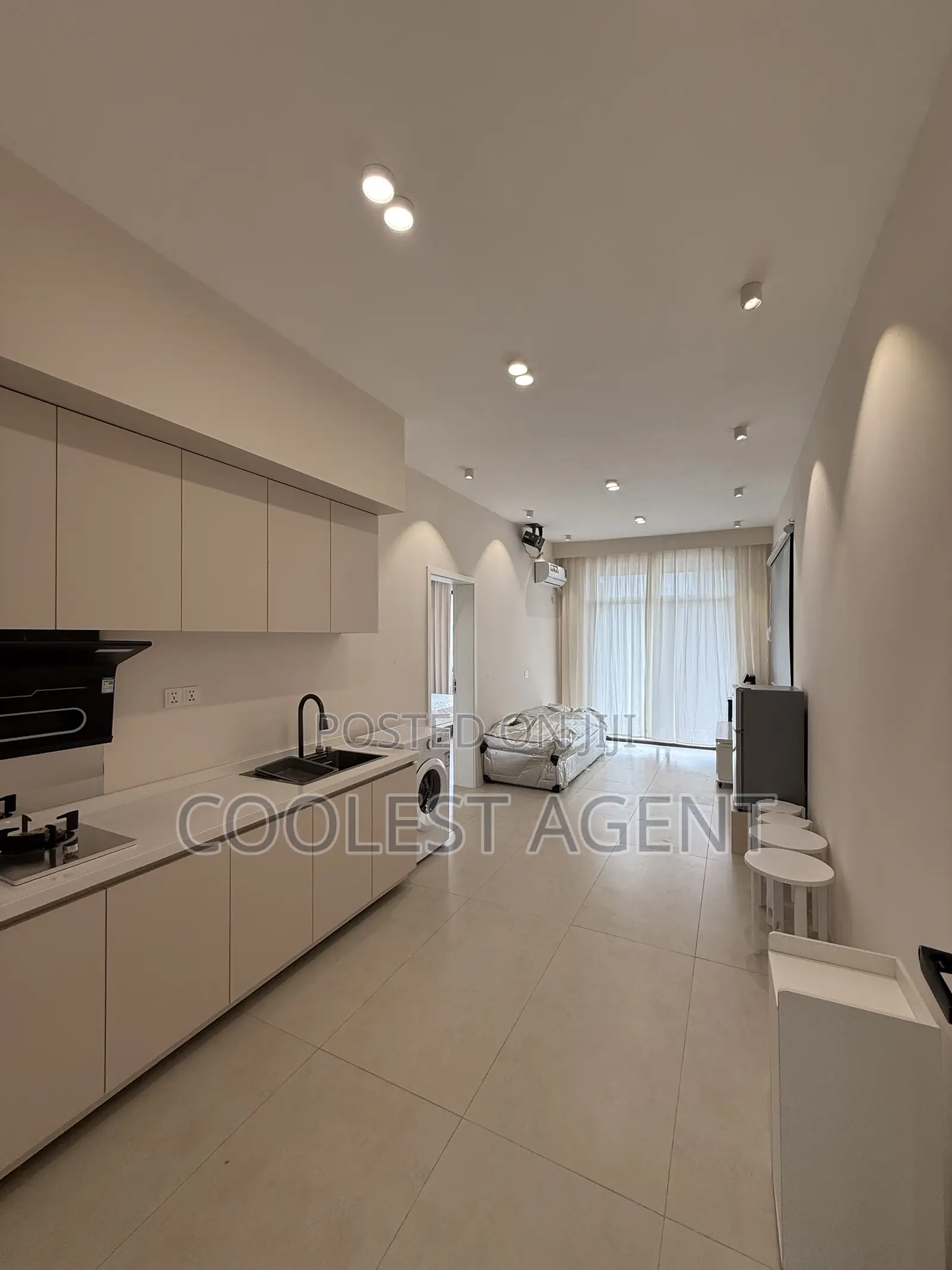 Furnished 1bdrm Apartment in Coolest Estate, Oyster Bay for rent in Oyster Bay