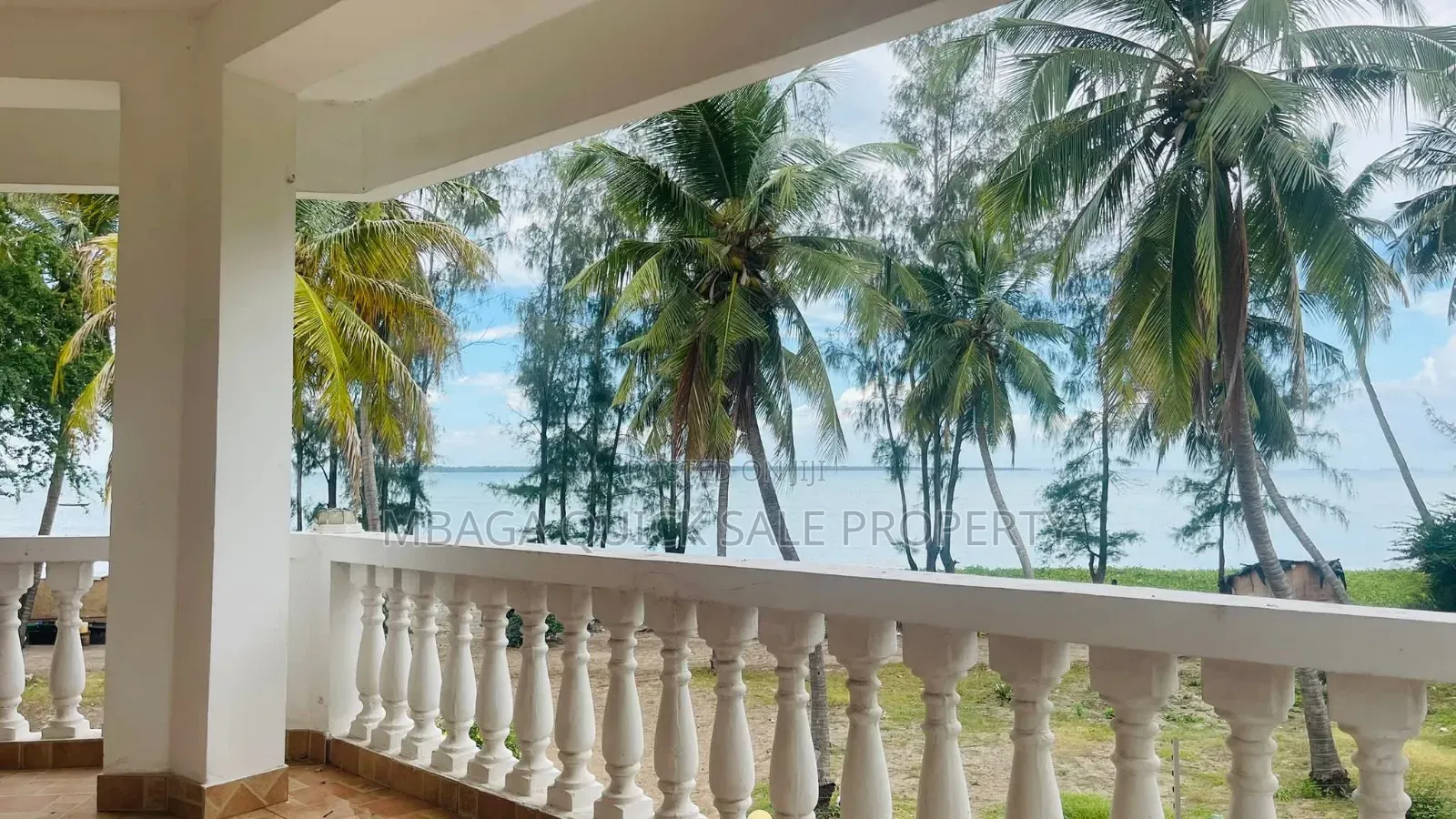 8bdrm Penthouse in Mbezi Beach for sale in Mbezi Beach