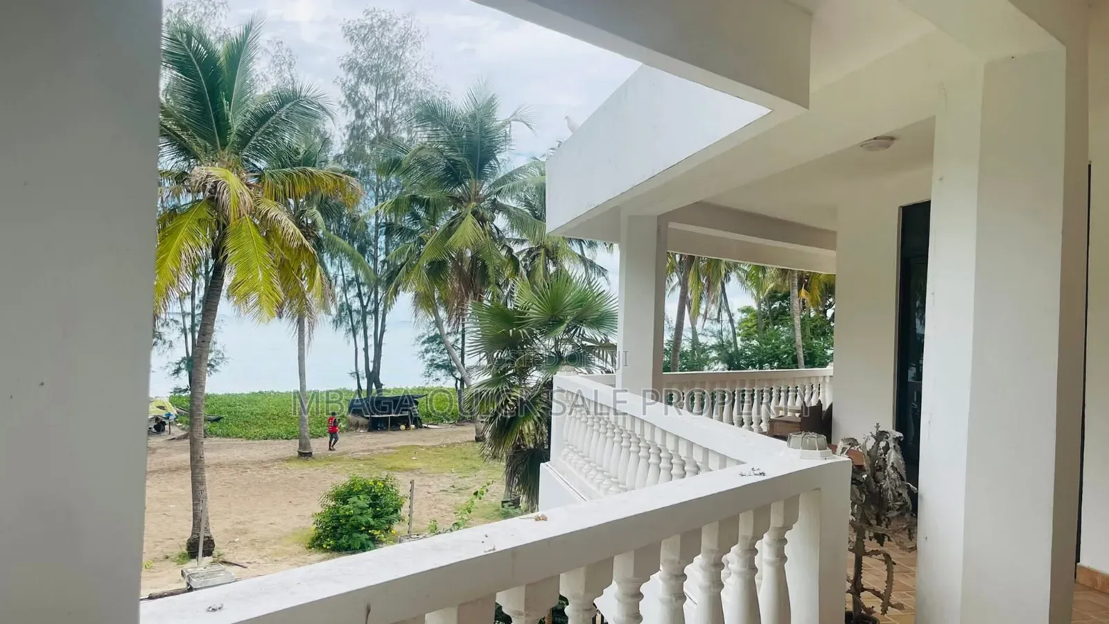 8bdrm Penthouse in Mbezi Beach for sale in Mbezi Beach