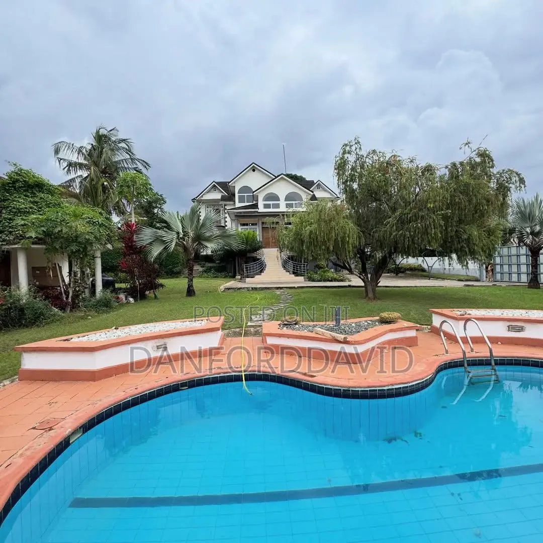 5bdrm House in Kahwa Real Estate, Masaki for sale in Masaki