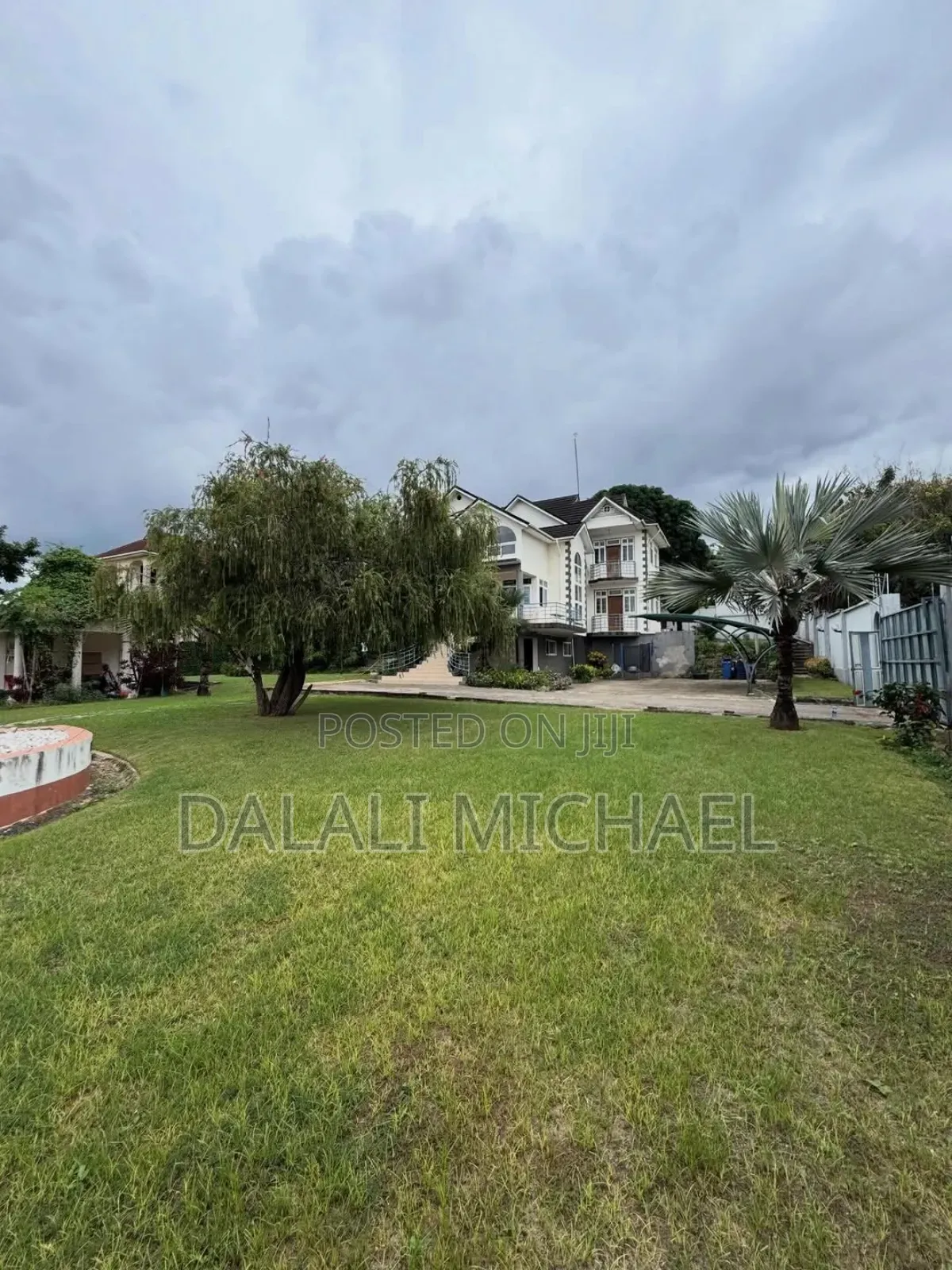 5bdrm House in Salasala, Mbezi Beach for sale in Mbezi Beach