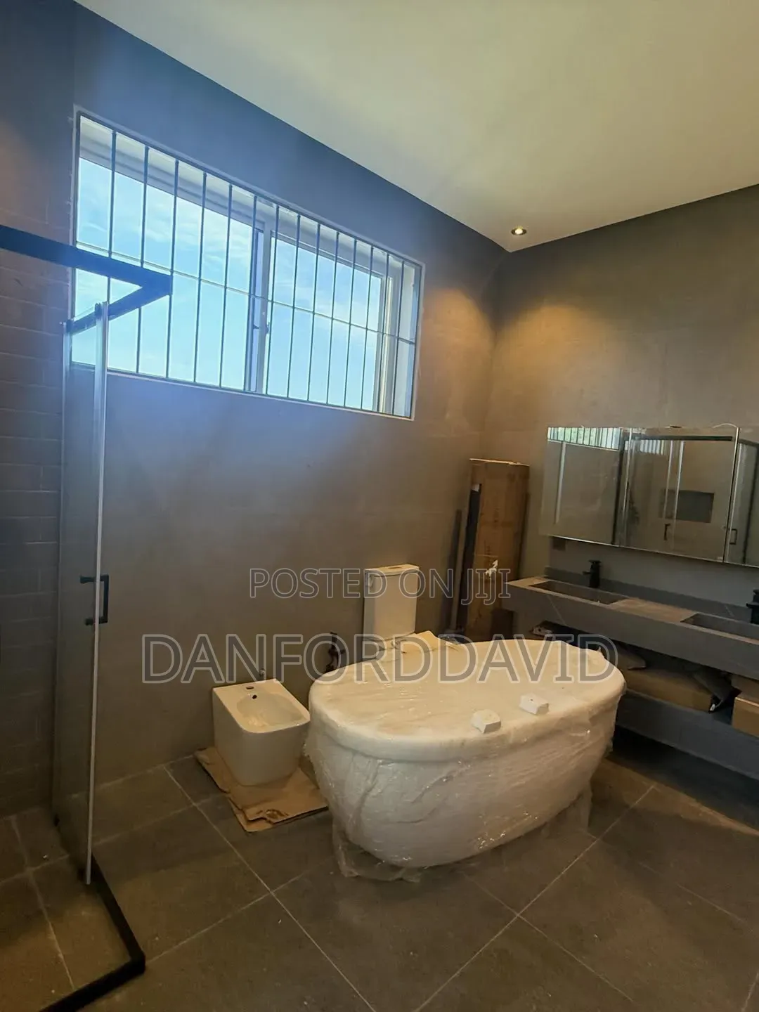 5bdrm House in Kahwa Real Estate, Mbezi Beach for sale in Mbezi Beach