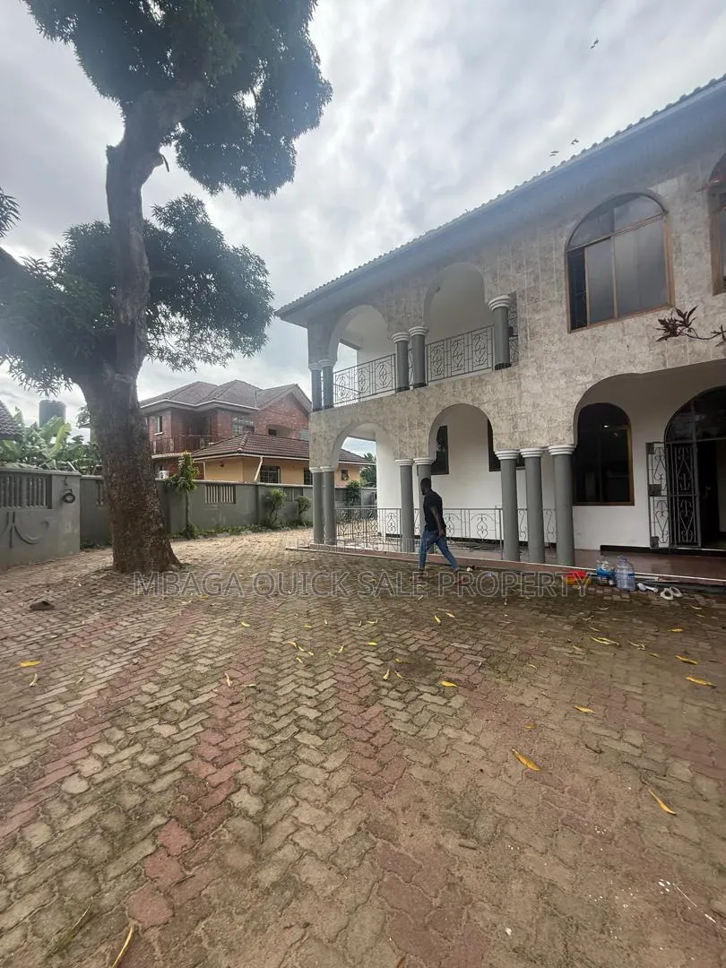 6bdrm House in Mbezi Beach for rent in Mbezi Beach
