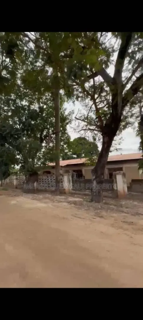 Plot Area SQM 870 for Sale at Tegeta Nysishozi in Bunju