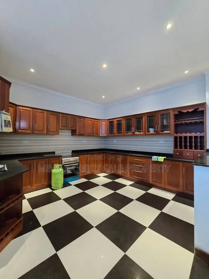 3bdrm Apartment in Mikocheni B for rent in Mikocheni