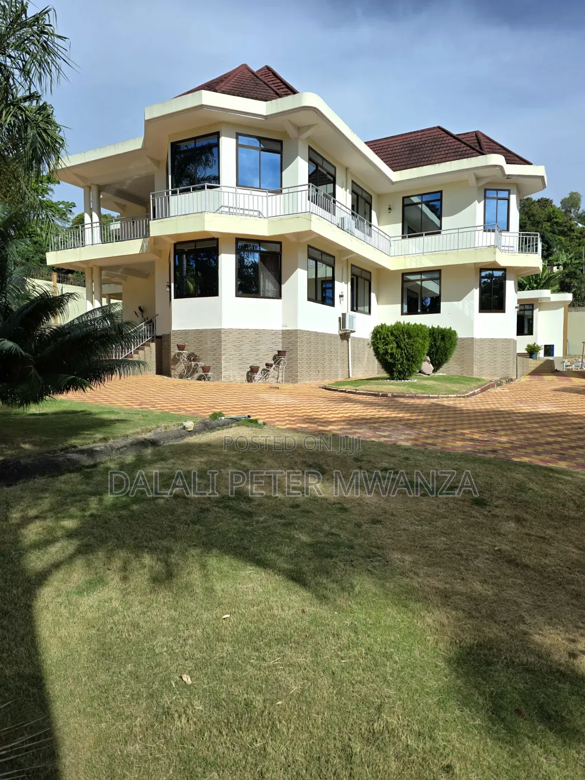 5bdrm Apartment in Rock City, Ilemela Ward for sale in Ilemela Ward